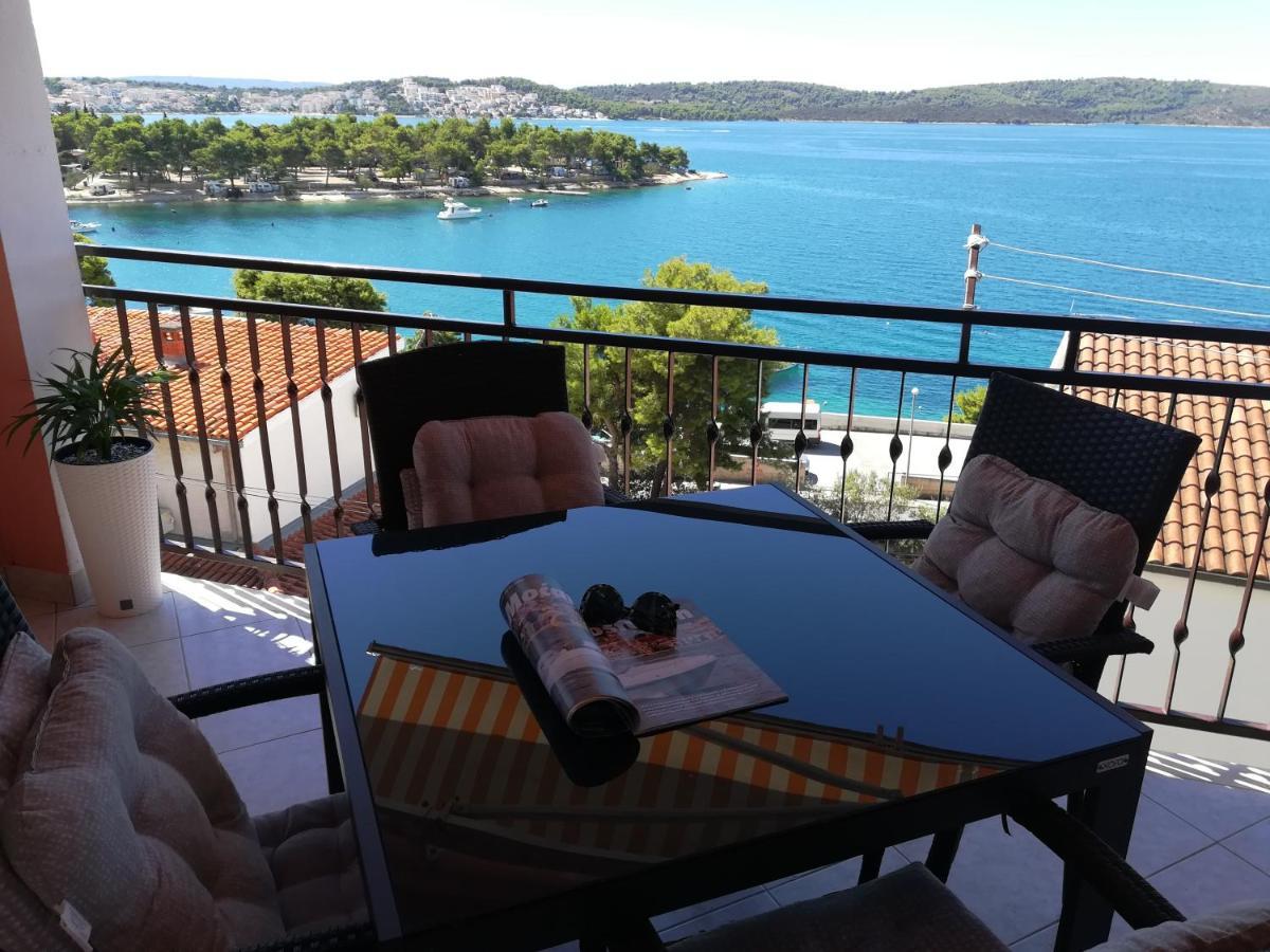 Apartment Kristina Trogir Exterior photo